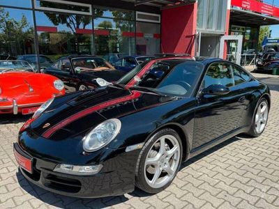 Porsche 911 Carrera