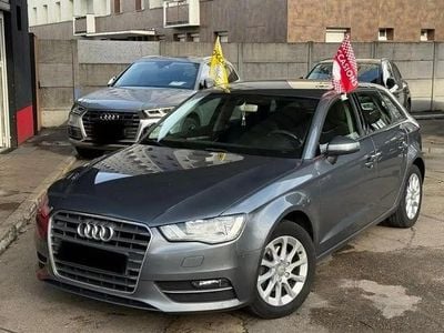 Gris Occasion 2016 Audi A3 Berline | 7 990 € (Prix assez cher)