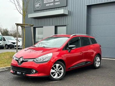Rouge Occasion 2016 Renault Clio GrandTour LIMITED Break | 6 990 € (Prix cher)