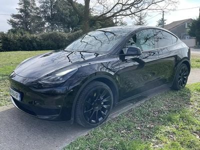 Occasion 2023 Tesla Model Y SUV | 33 500 € (Prix assez cher)