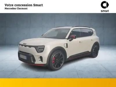 Blanc digital métallisé/toit noir Occasion 2025 Smart #3 Brabus SUV | 55 990 €