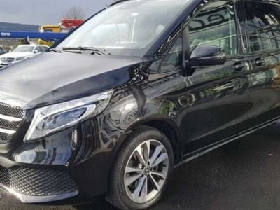 Mercedes V300