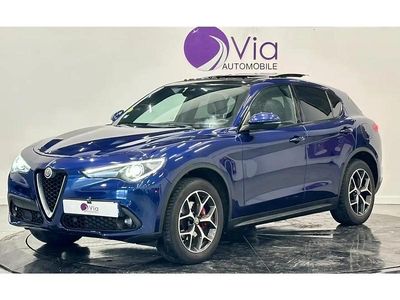 Bleu Occasion 2018 Alfa Romeo Stelvio Super SUV | 20 490 € (Prix juste)