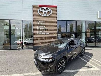 Lexus UX 250h