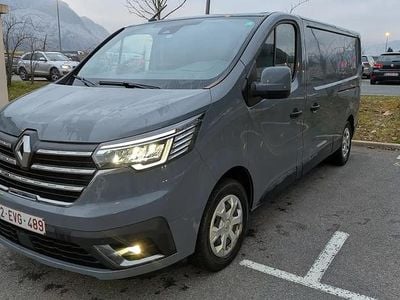 Gris Occasion 2024 Renault Trafic Monospace | 30 129 € (Super prix)