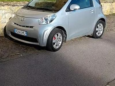 Toyota iQ