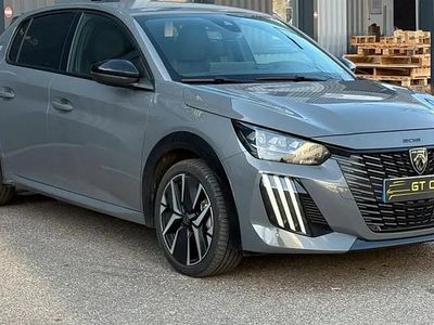 Gris Occasion 2024 Peugeot e-208 GT Citadine | 23 990 € (Prix juste)