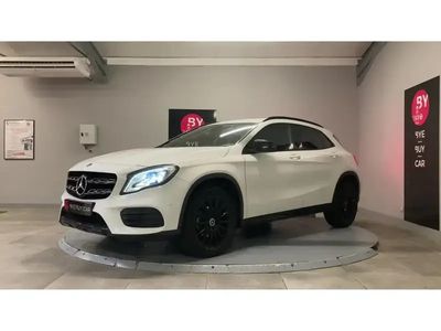 Mercedes GLA220