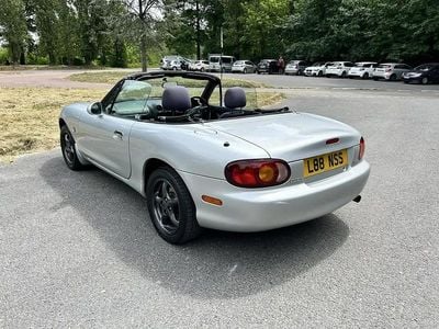 Argent Occasion 1999 Mazda MX5 Cabriolet | 5 800 €