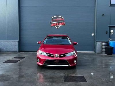 Rouge Occasion 2013 Toyota Auris Berline | 7 950 €