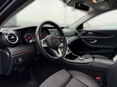 Mercedes E200