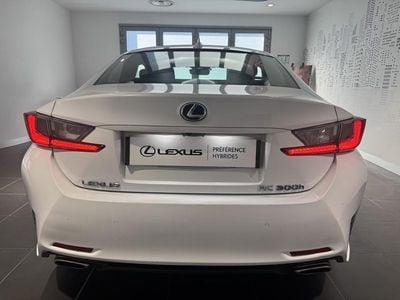 Occasion 2016 Lexus RC300h Executive Line Coupé | 29 990 €