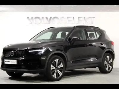 Noir Occasion 2023 Volvo XC40 Plus SUV | 39 900 € (Prix assez cher)