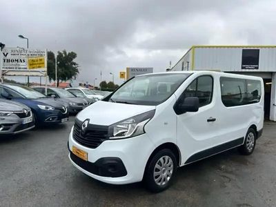 Blanc Occasion 2017 Renault Trafic Life Monospace | 25 995 € (Prix cher)