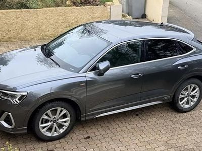 Gris Occasion 2023 Audi Q3 Business SUV | 38 900 € (Prix juste)