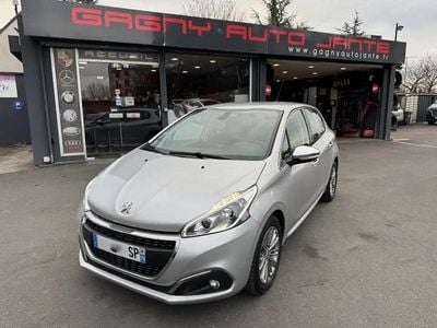 Gris Occasion 2016 Peugeot 208 Allure Citadine | 5 990 € (Super prix)