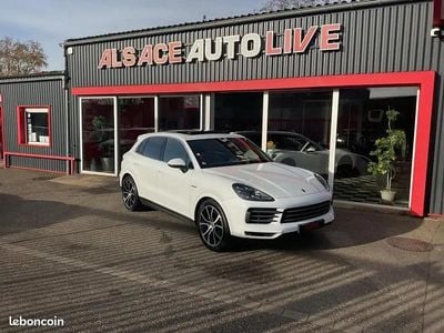 Blanc Occasion 2018 Porsche Cayenne SUV | 50 990 € (Bon prix)