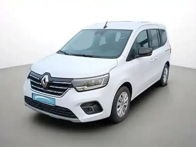 Blanc mineral Occasion 2022 Renault Kangoo | 20 790 € (Prix assez cher)