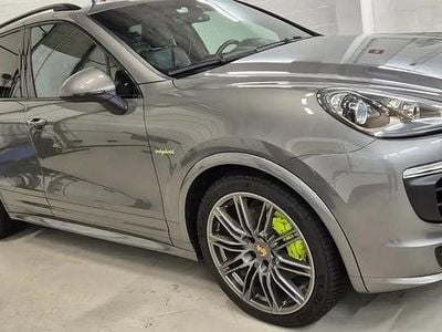 Gris Occasion 2016 Porsche Cayenne SUV | 27 900 € (Prix cher)