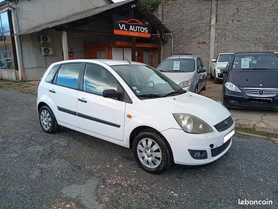 Blanc Occasion 2008 Ford Fiesta Berline | 3 450 €