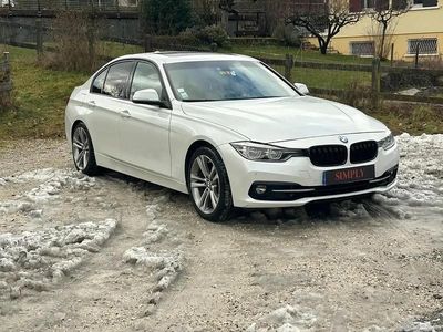 Blanc Occasion 2017 BMW 320 Luxury Line Berline | 20 990 €