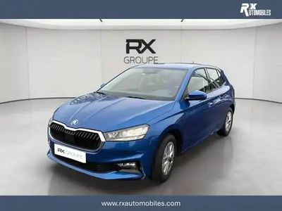 Bleu Occasion 2022 Skoda Fabia Berline | 14 900 € (Bon prix)