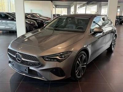 Occasion Mercedes CLA180 Shooting Brake Progressive 136 ch (100 kW) 2024 Gris Break