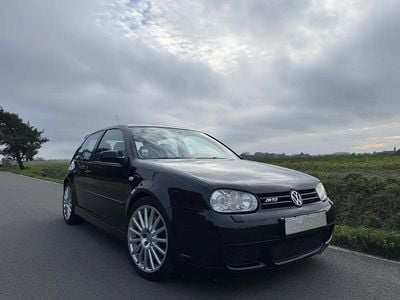 Noir Occasion 2002 VW Golf R Berline | 26 900 €