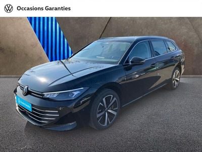 Noir Occasion 2024 VW Passat Life Break | 40 490 €