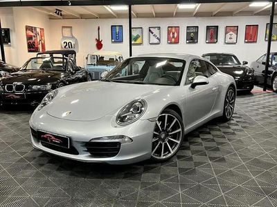 Porsche 911 Carrera