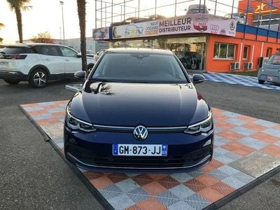 Bleu Occasion 2023 VW Golf VIII Active Berline | 22 750 € (Prix juste)