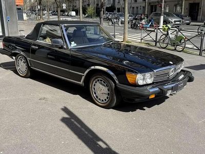 Noir Occasion 1987 Mercedes 560 Cabriolet | 35 900 €