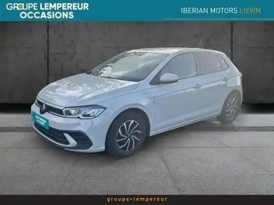 Gris Occasion 2023 VW Polo Life Berline | 17 490 € (Prix juste)