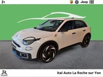 Blanc Nouvelle 2025 Abarth 600e Turismo SUV | 31 799 €
