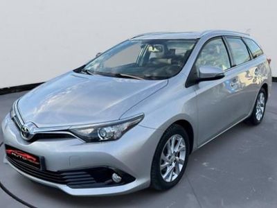Occasion 2015 Toyota Auris Touring Sports Break | 7 990 €