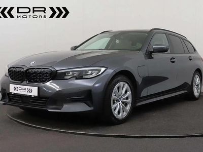 BMW 330e