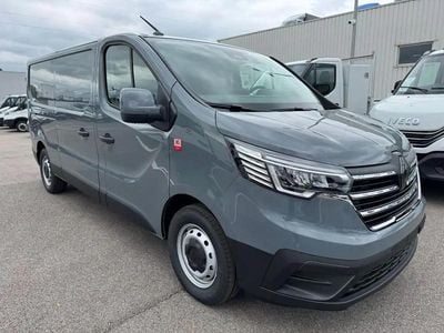 Gris Nouvelle 2025 Renault Trafic Monospace | 33 960 € (Prix juste)
