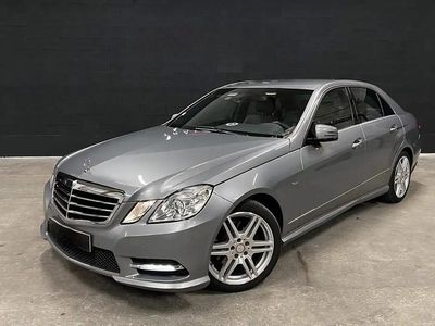 Gris Occasion 2012 Mercedes E220 Avantgarde Berline | 25 490 €