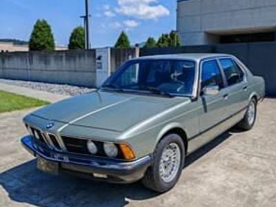 Vert Occasion 1982 BMW 745 Berline | 22 900 €