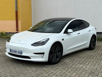 Occasion 2021 Tesla Model 3 Standard Range Plus Berline | 18 999 € (Prix juste)
