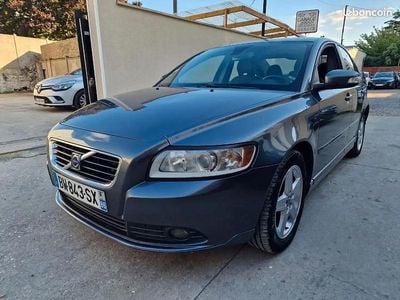 Gris Occasion 2007 Volvo S40 Momentum Berline | 4 950 €