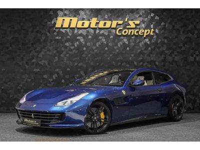 Bleu Occasion 2017 Ferrari GTC4Lusso Break | 178 990 €