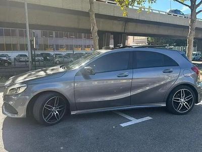 Occasion Mercedes 180 AMG 109 ch (80 kW) 2017 Gris Berline