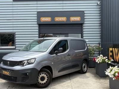 Gris Occasion 2020 Peugeot Partner Monospace | 12 990 € (Super prix)