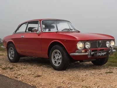 Occasion Alfa Romeo 2000 131 ch (96 kW) 1972 Rouge Coupé
