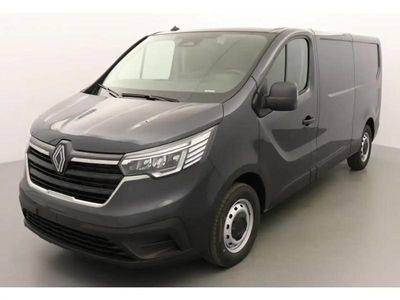 Gris Nouvelle 2025 Renault Trafic Monospace | 33 490 € (Prix juste)
