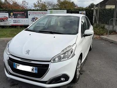 Occasion 2017 Peugeot 208 Access Citadine | 5 900 € (Prix juste)
