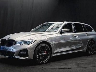 BMW 330e