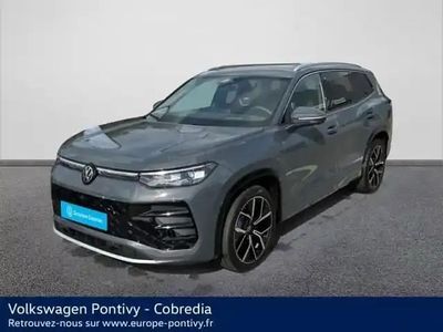 Gris Occasion 2025 VW Tayron R-line SUV | 52 990 € (Prix juste)