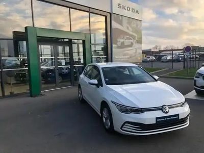 Blanc pur Occasion 2023 VW Golf Life Berline | 20 890 € (Prix juste)